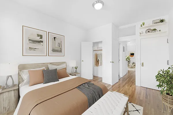 Rented by Compass | media 2