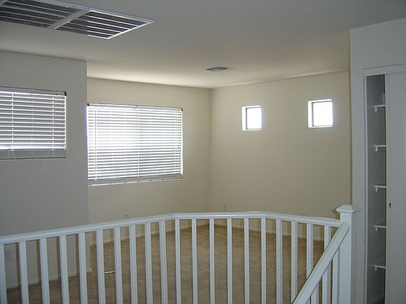 4th image of 42284 W Anne Ln
