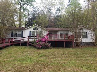 302 Mary Sue Ln, Seneca, SC 29678