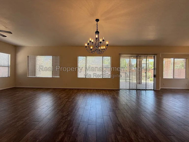 1234 W Remington Dr — Photo 14