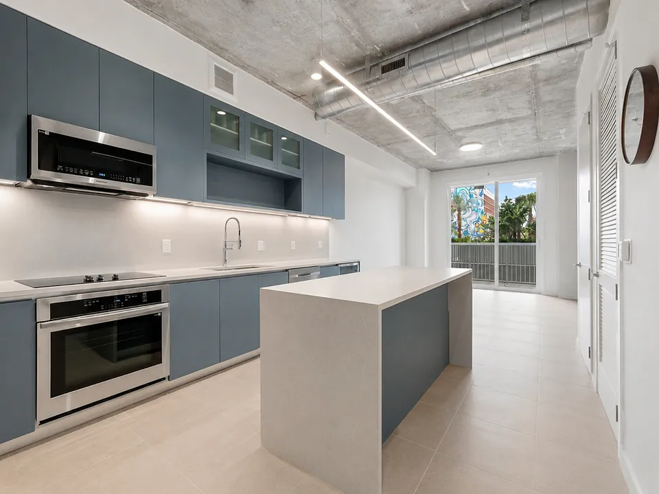 36 NW 32nd St #A
