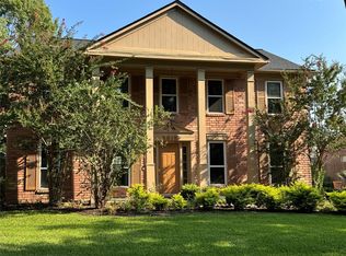 3815 Flintrock Ln, Sugar Land, TX 77479