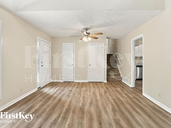 5th image of 6532 Mitchell Ln SW