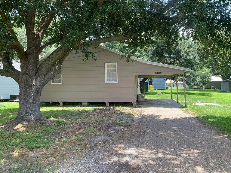 3829 Debra Ln — Photo 1