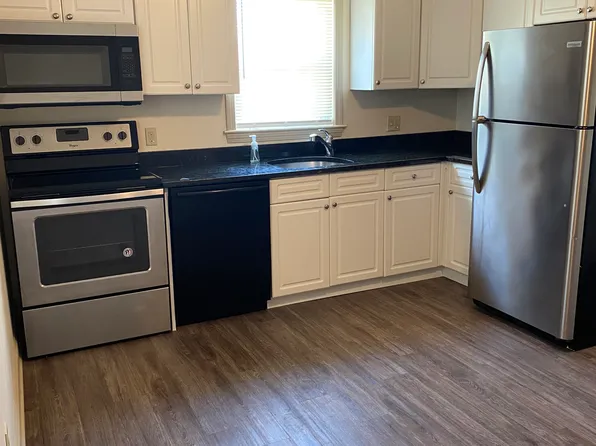 15 Grandview Ter #A, Portland, CT 06480