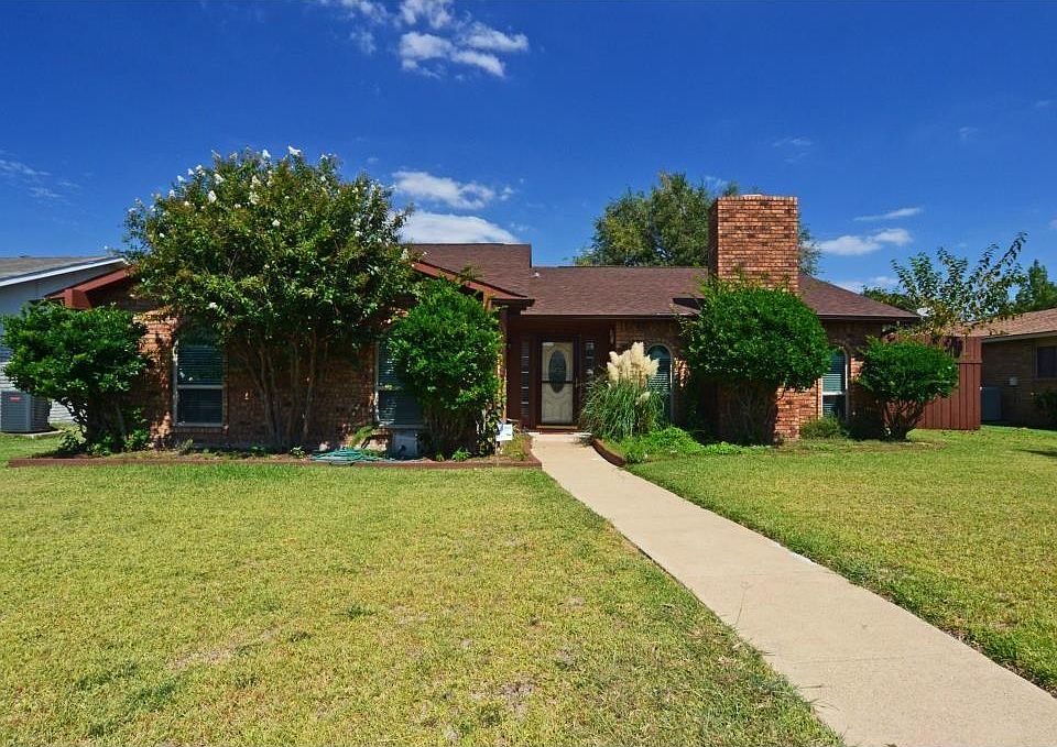 1st image of 1601 Fair Oaks Dr