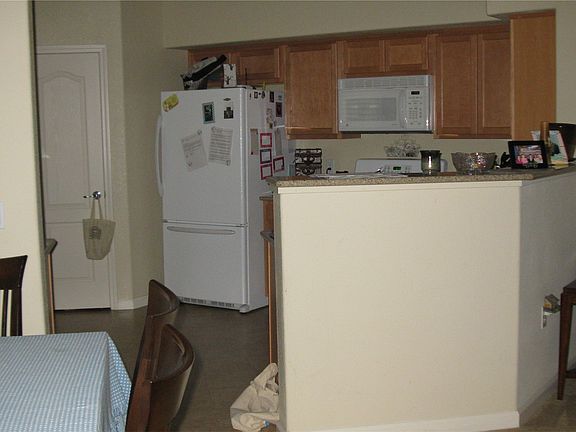 4th image of 5530 Tares Cir