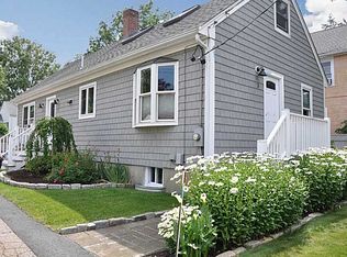 3 Harold St, Newport, RI 02840