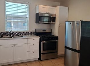 7085 Mohawk St #B, San Diego, CA 92115