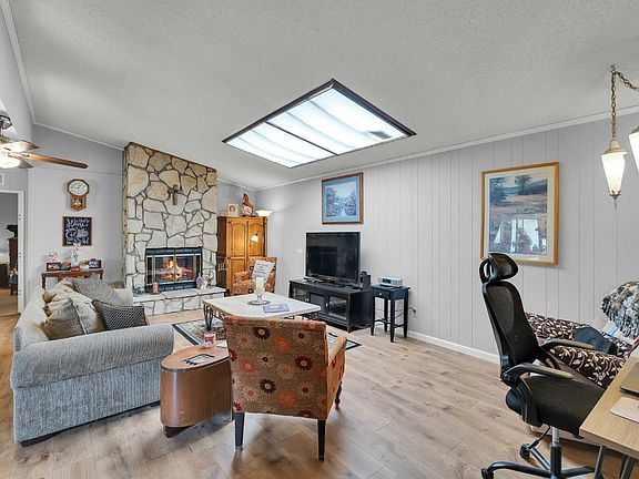 5th image of 274 Cherry Ct #274