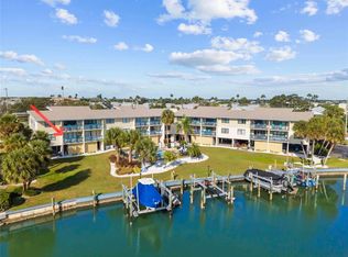 11650 Capri Cir S APT 108, Treasure Island, FL 33706