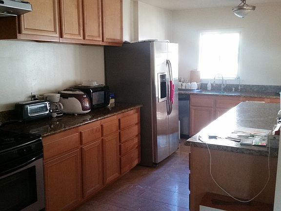 5th image of 1041 Salisbury Ct