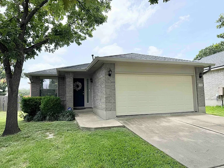 11716 Budley S Degroot Ln — Photo 1