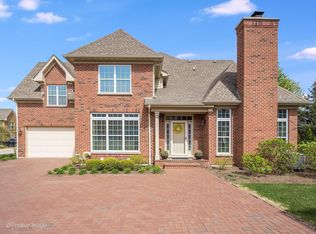 1033 Hickory Dr, Western Springs, IL 60558