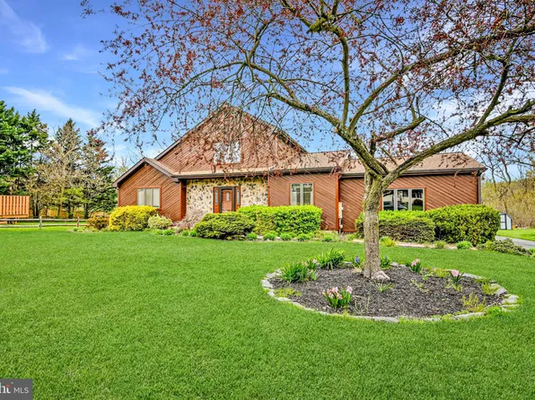 12 Carolyn Ct, Hockessin, DE 19707