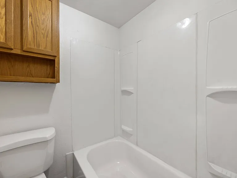 6981 Ash St — Photo 8