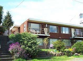 2009 23rd Ave W APT 4, Seattle, WA 98199