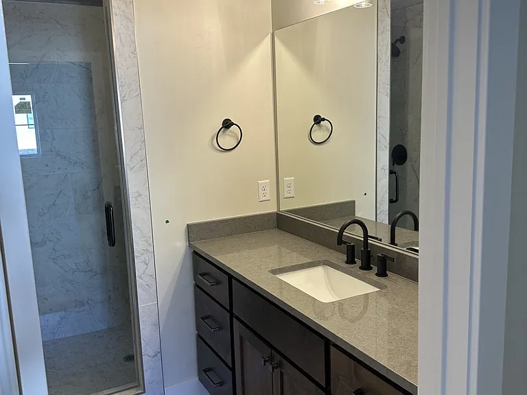 1458 Sunflower Ln — Photo 8