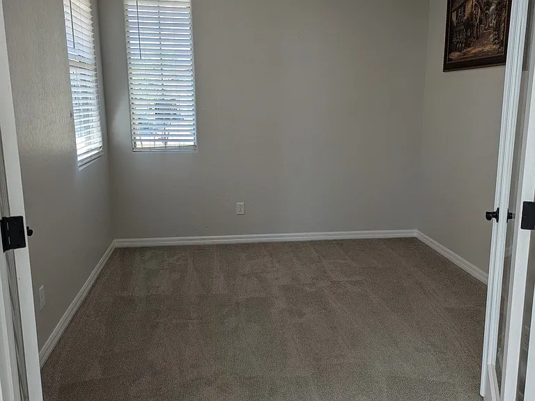 1371 Evening Breeze Ln — Photo 10
