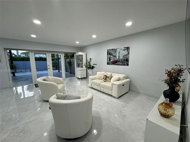 9368 SW 146th Pl — Photo 16