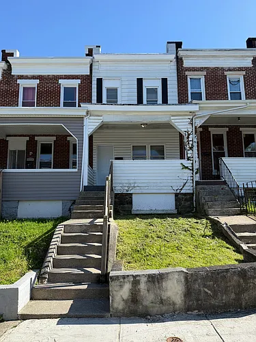 3207 Brighton St Photo 1