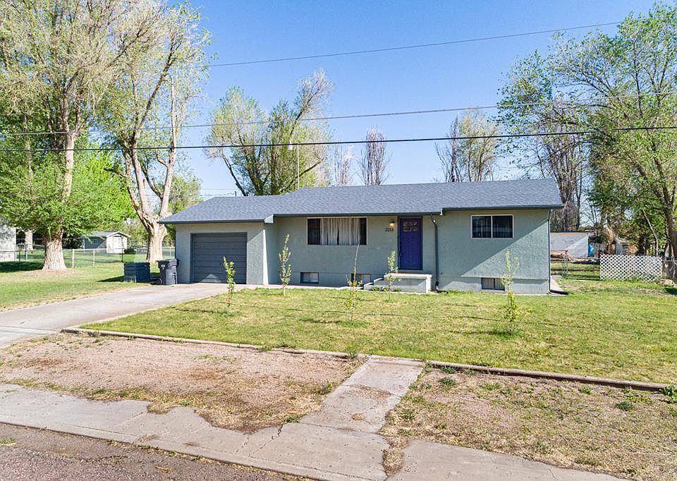 1st image of 2213 Harvey Pl