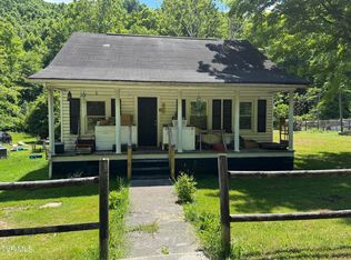 2342 Roda Rd, Appalachia, VA 24216