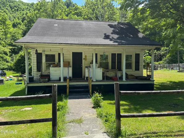 2342 Roda Rd, Appalachia, VA 24216