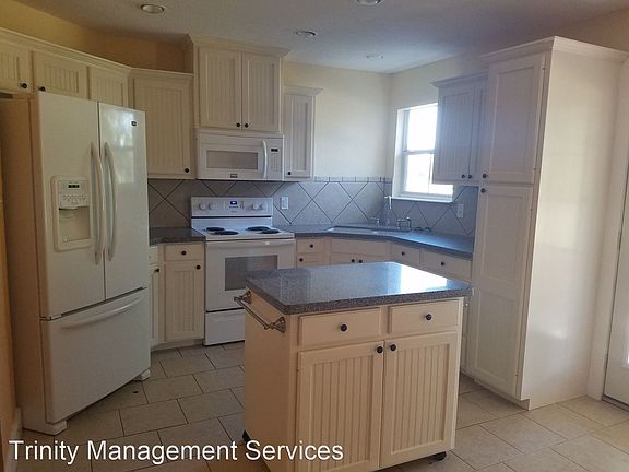 2nd image of 1249 Lacy Dr