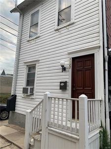 1127 Emmett St, Allentown, PA, 18102