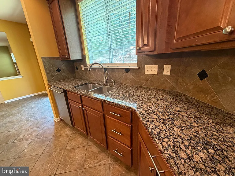 6006 Joseph Scott Dr — Photo 14
