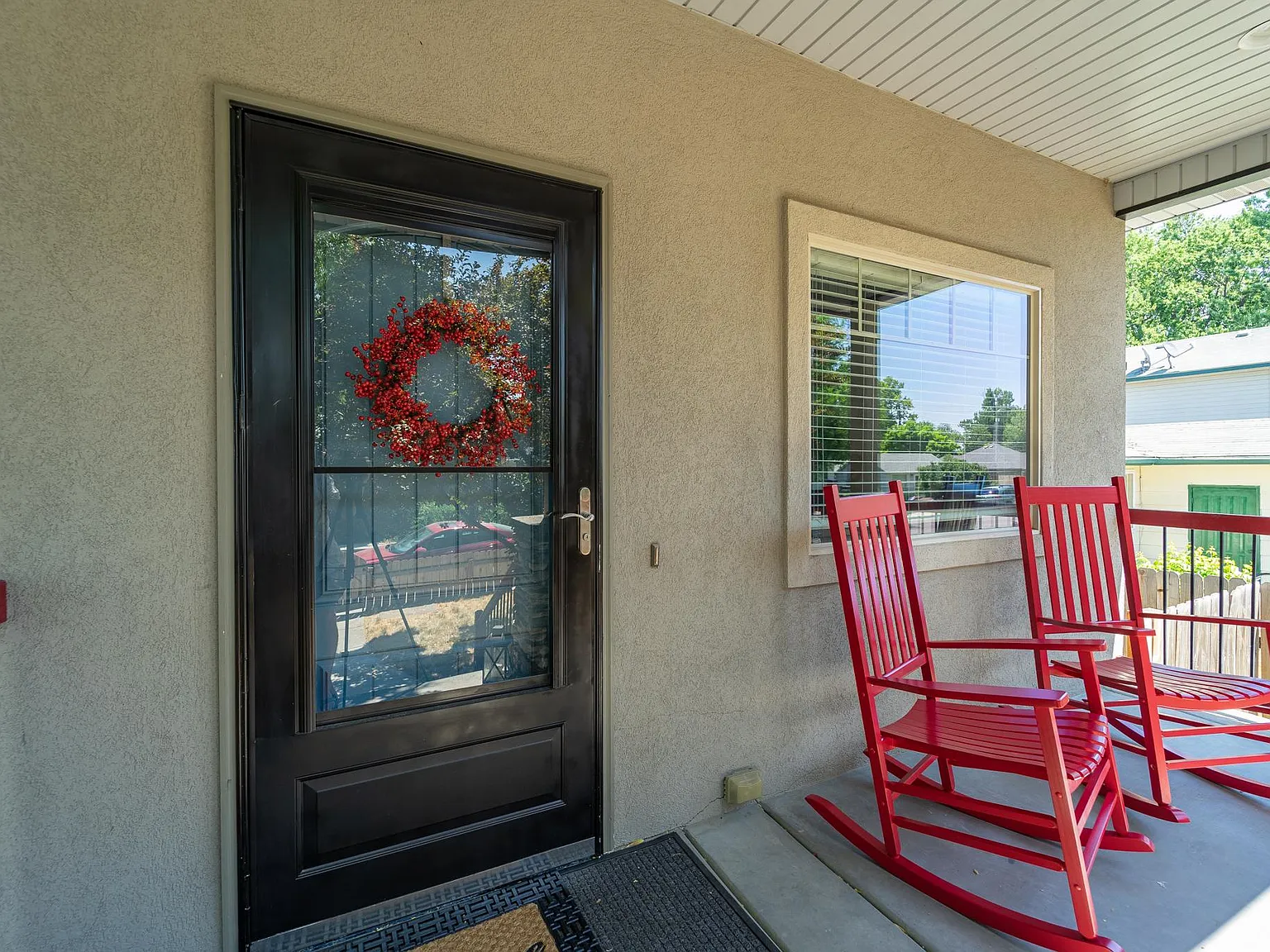 3 bed, 2.5 bath, 1440 sqft, $2,549 — Photo 2
