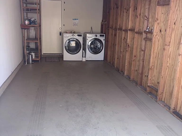 1201 N California St #29 — Photo 23