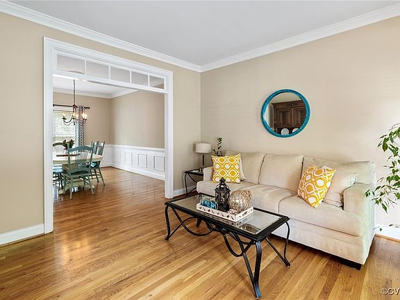 5th image of 8813 Merediths Branch Dr