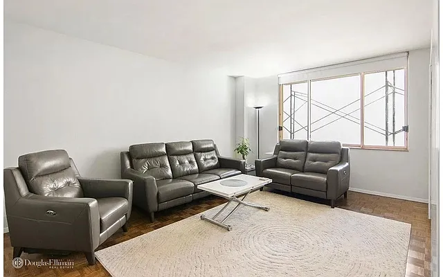 Rented by Douglas Elliman | media 15