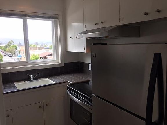 4th image of 257 San Carlos Ave APT 3