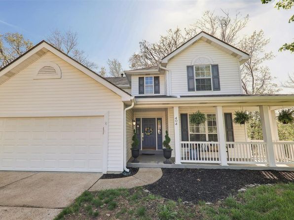 404 Arbor Spring Dr, Ballwin, MO 63021