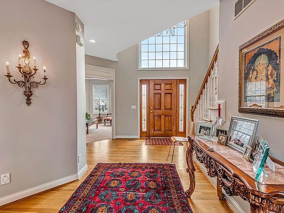 3rd image of 6795 Cherry Laurel Dr