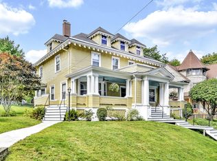 28 Beacon Ave, Auburn, ME 04210