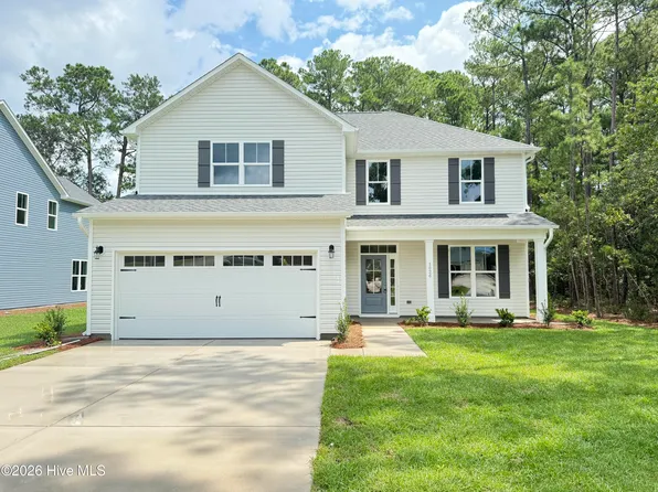 1026 Paddington Avenue NE, Leland, NC 28451
