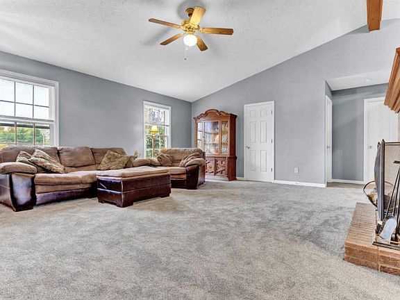 4th image of 715 Waynoka Dr