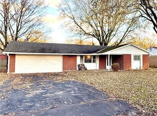 1079 Parkway Dr, Greenville, OH 45331