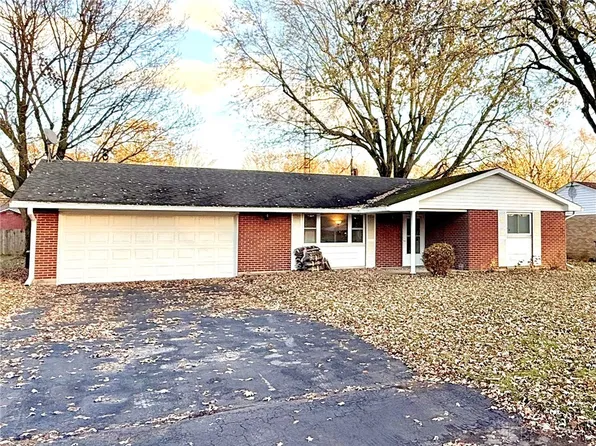 1079 Parkway Dr, Greenville, OH 45331