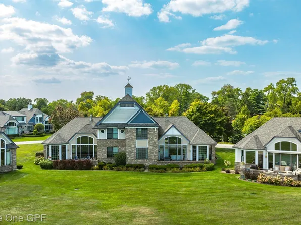 1756 Edison Shores Pl, Port Huron, MI 48060