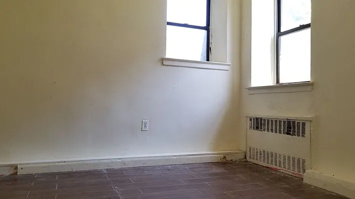 Rented by BRICK & GALO REALTY CORP | media 15