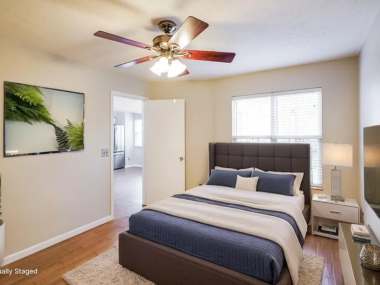 301 Hunters Chase Dr — Photo 10