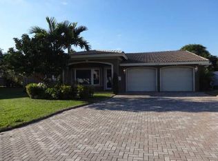 2231 NE 37th Ct, Lighthouse Pt, FL 33064