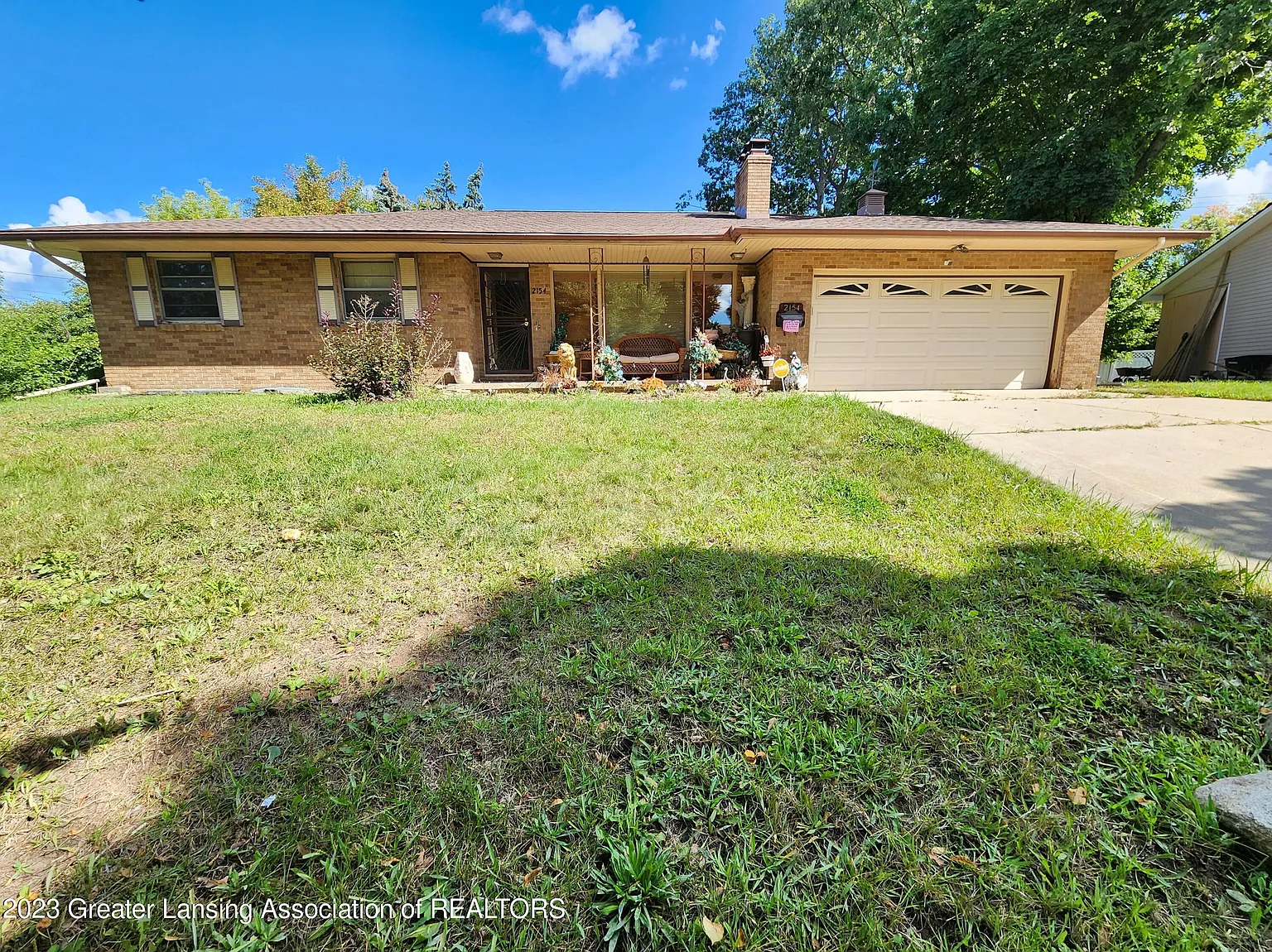 2154 Bruce Ave photo 1
