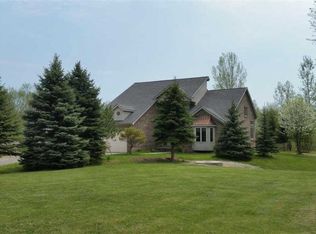 8863 Marine City Hwy, Fair Haven, MI 48023