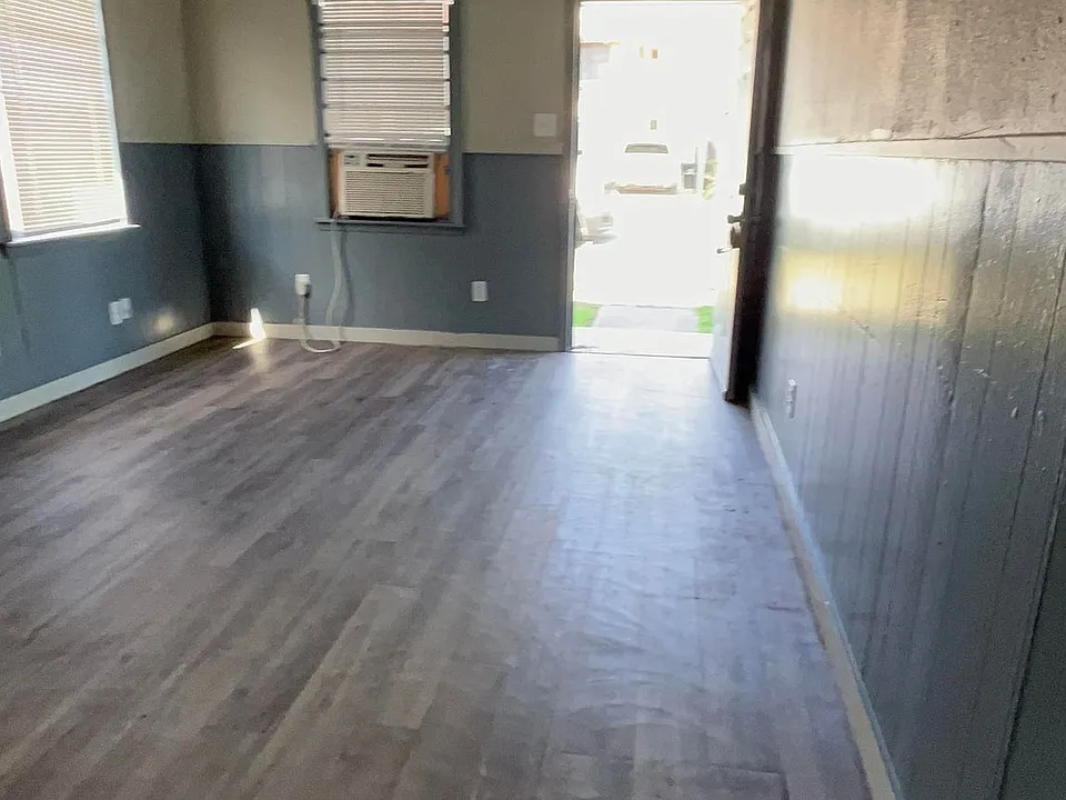 3544 Des Chaumes St